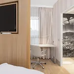 Hotel Nh 4*