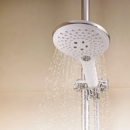 إن إتش سيتي فندق غراتس